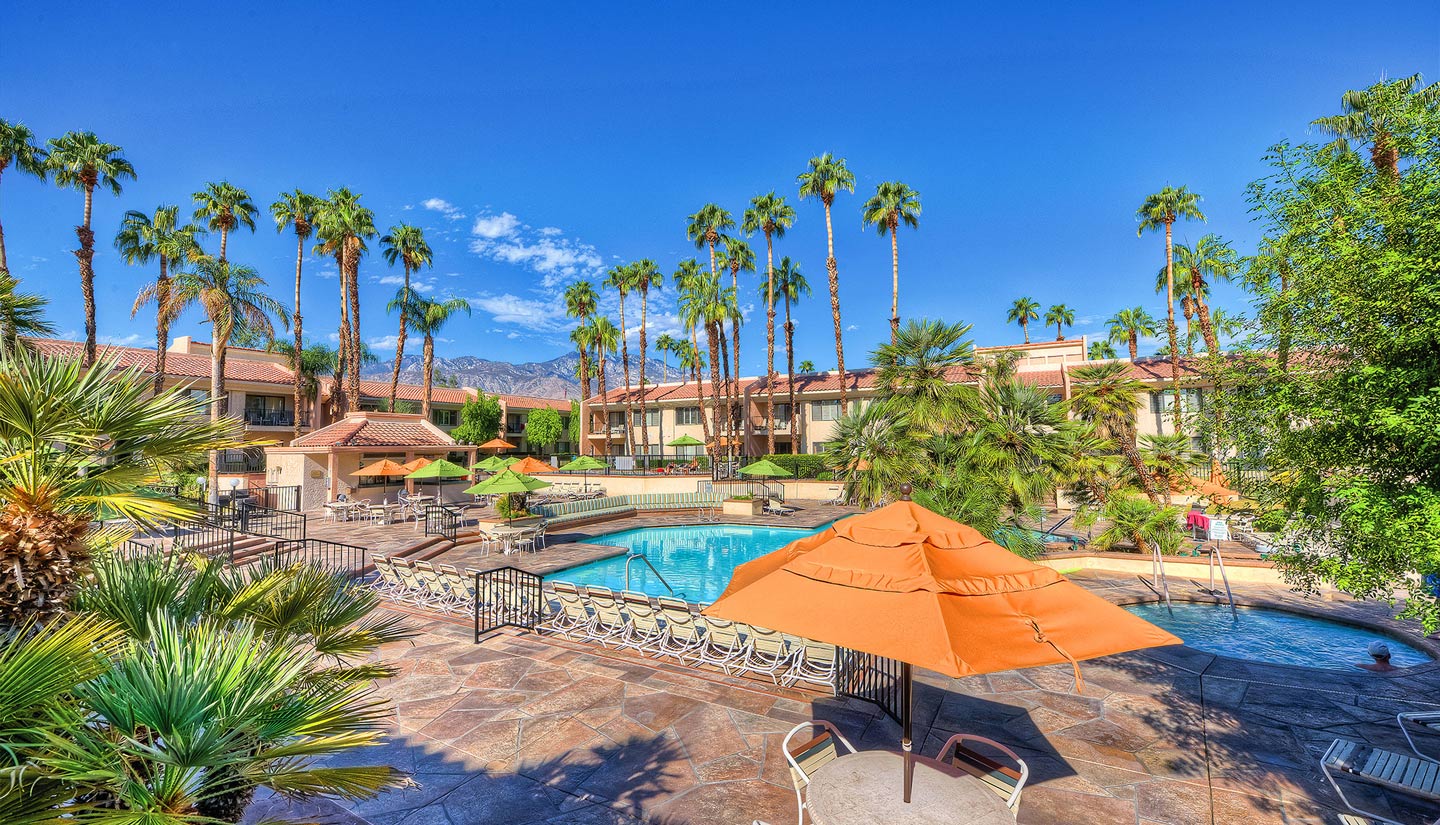 Valentine's Day Destinations: Desert Oasis by Welk Resorts