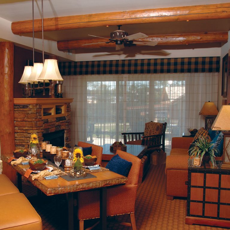 caro-BR_Lodges_Living_Rm_1_11-11